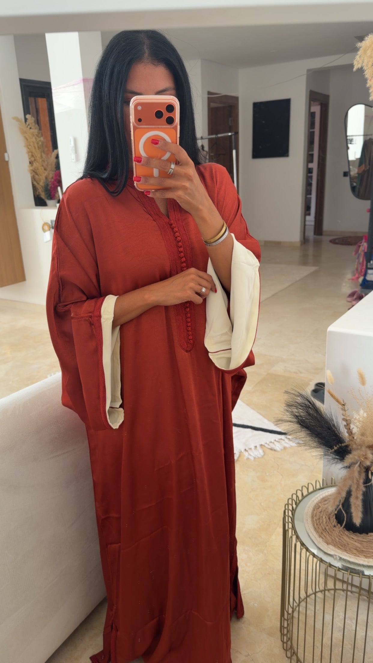 GANDOURA LAYNA